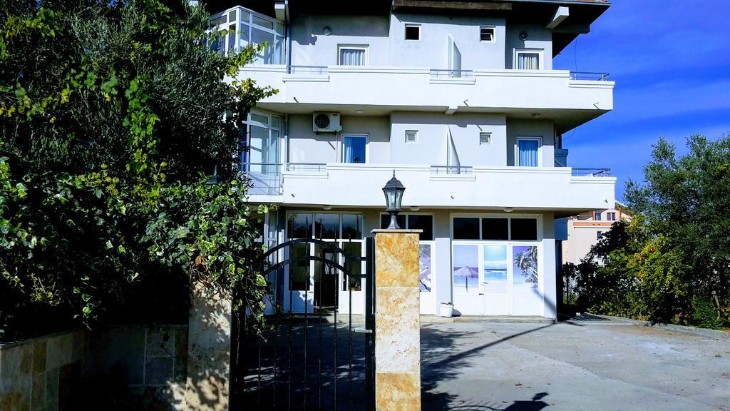 Etna Apartments 乌尔齐尼 外观 照片