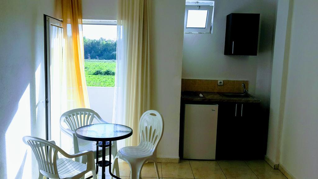 Etna Apartments 乌尔齐尼 外观 照片